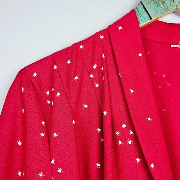 Vintage 70's Red Dress with White Stars, Midi, Tie Waist and Button Front, Sz 12 - Picture 5 of 11